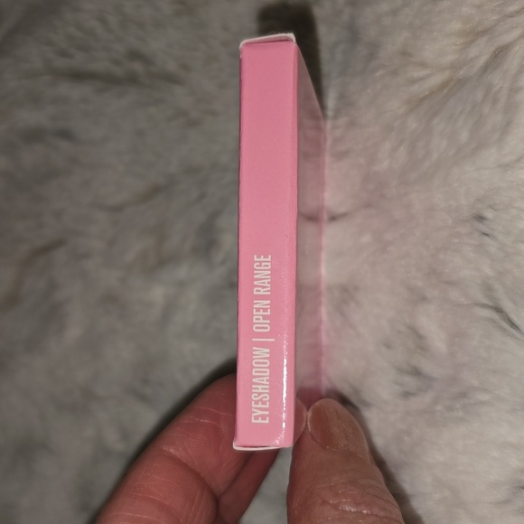 Jeffree Star Cosmetics Open Range Eyeshadow (Metallic Brown) NWT - Picture 3 of 5